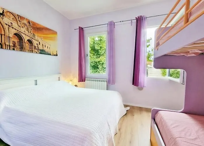 Free Parking 10 Min Venezia *